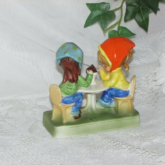 1973 Vintage GIGI Friendship Figurine HOW SWEET IT IS... 70's Girls Great Gift - Picture 2 of 5